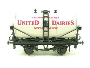 Ace Trains O Gauge GM1 "United Dairies" Milk Tanker Wagon image 1