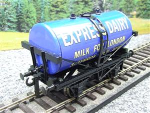 ACE Trains - Darstaed O Gauge Blue "Express Dairy Milk" Tanker Wagon 2/3 Rail image 7