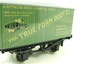 Ace Trains O Gauge Tinplate Private Owned "The True Form Boot Co" Van image 4