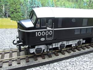 Ace Trains O Gauge E39B BR Semi Gloss Black Silver roof & bogies RN 10000 Pre-56 Diesel 2/3 Rail image 6