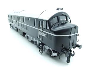 Ace Trains O Gauge E39C2 Semi Gloss Black Silver roof & bogies. No Logo R/N 10001 image 6