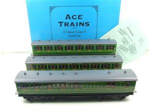 Ace Trains O Gauge C1 Southern SR Green x3 Passenger Coaches Set image 1