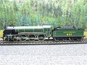 ACE Trains, O Gauge, E/34-B3, SR Gloss Lined Olive Green "Sir Lamorak" R/N 451 Brand New Boxed image 4